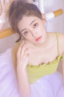 很黄很黄的喂奶小说